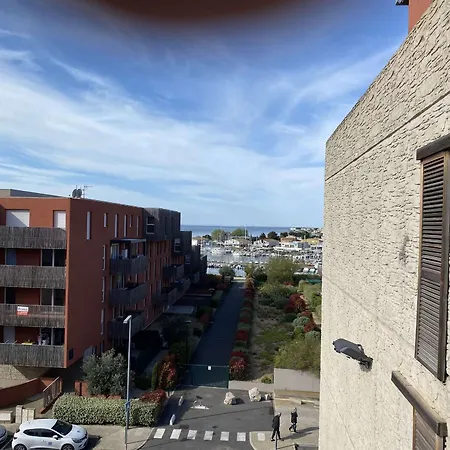 T2 Avec Terrasse, Parking Et Wifi - Fr-1-553-203